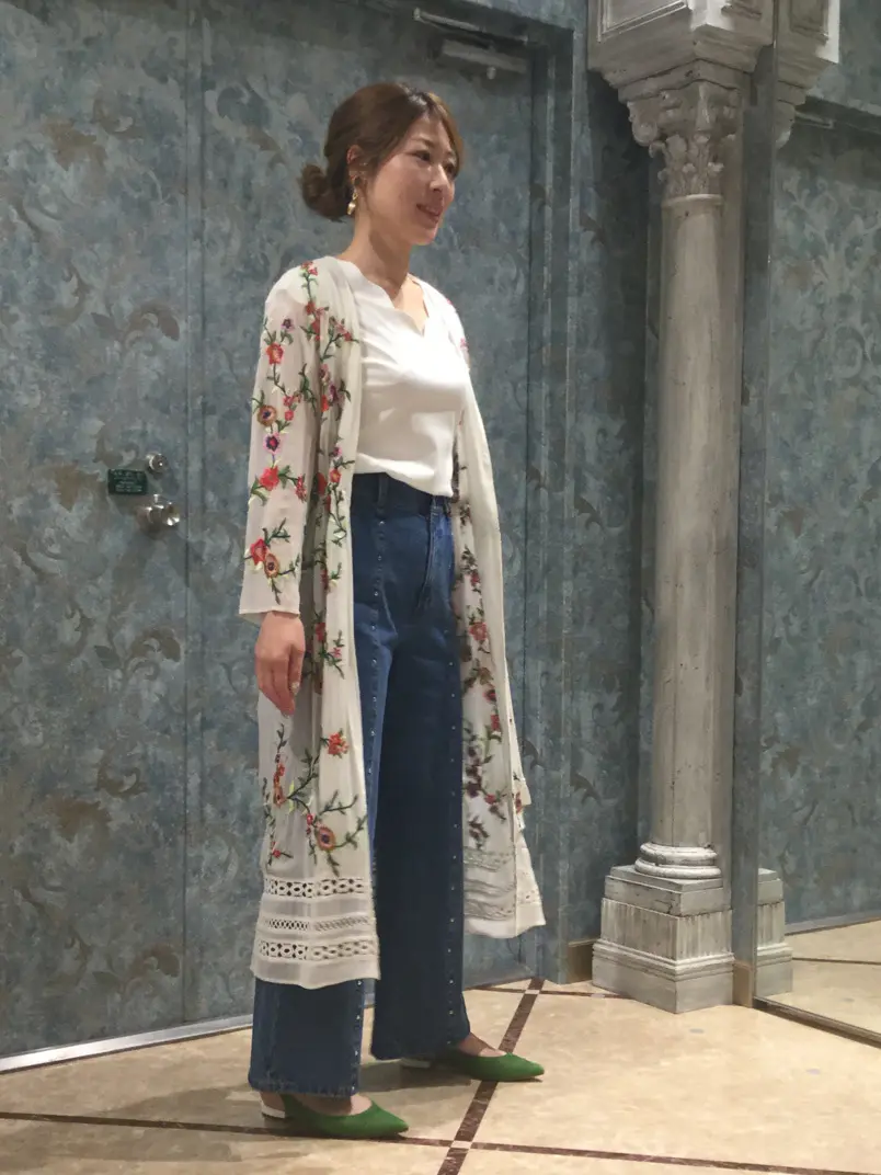 GRACE CONTINENTAL The Banquet 泉　智子 コーディネート画像