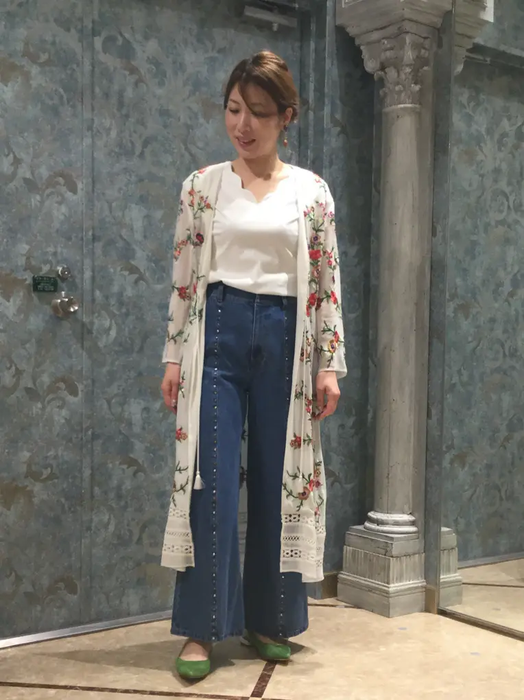 GRACE CONTINENTAL The Banquet 泉　智子 コーディネート画像