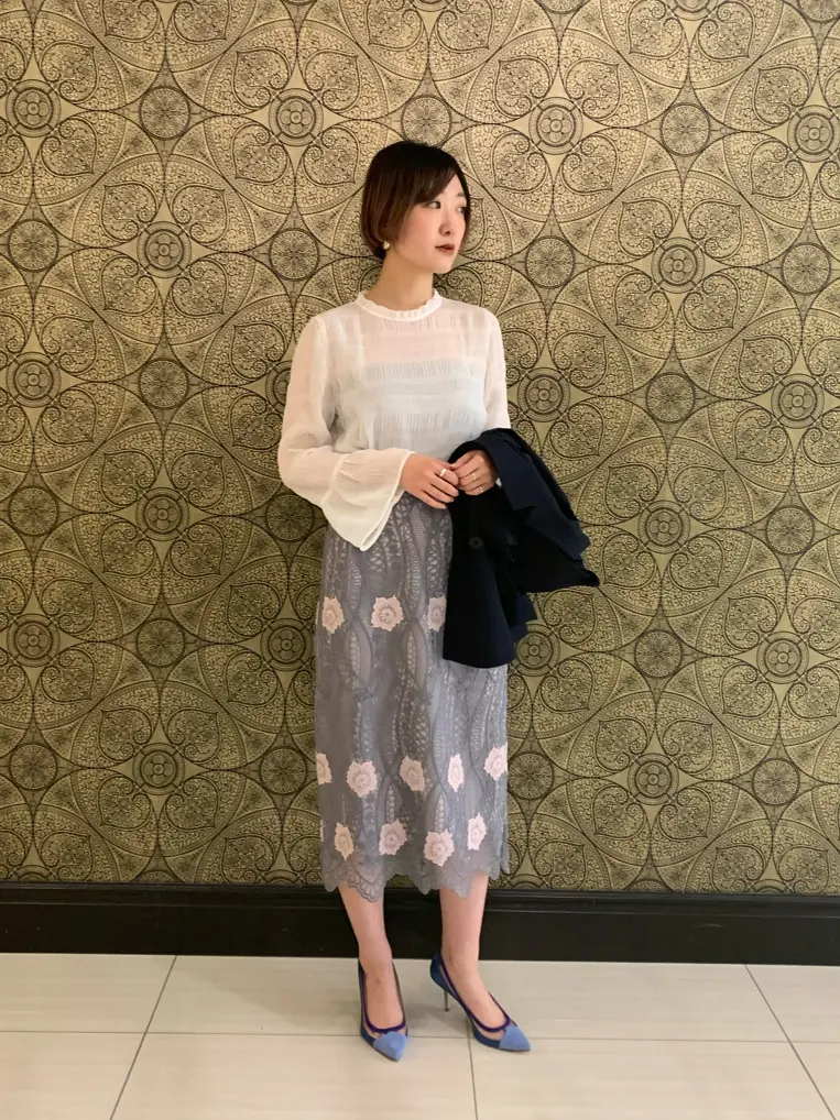 GRACE CONTINENTAL The Banquet Arichi コーディネート画像