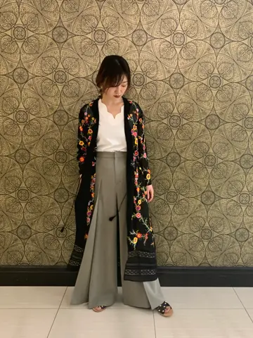 GRACE CONTINENTAL The Banquet Arichi コーディネート画像