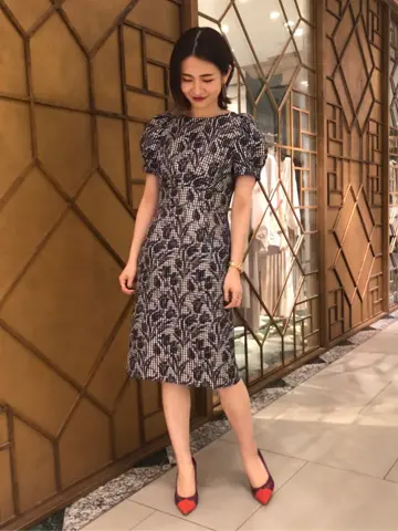 GRACE CONTINENTAL The Banquet HOSHINO コーディネート画像