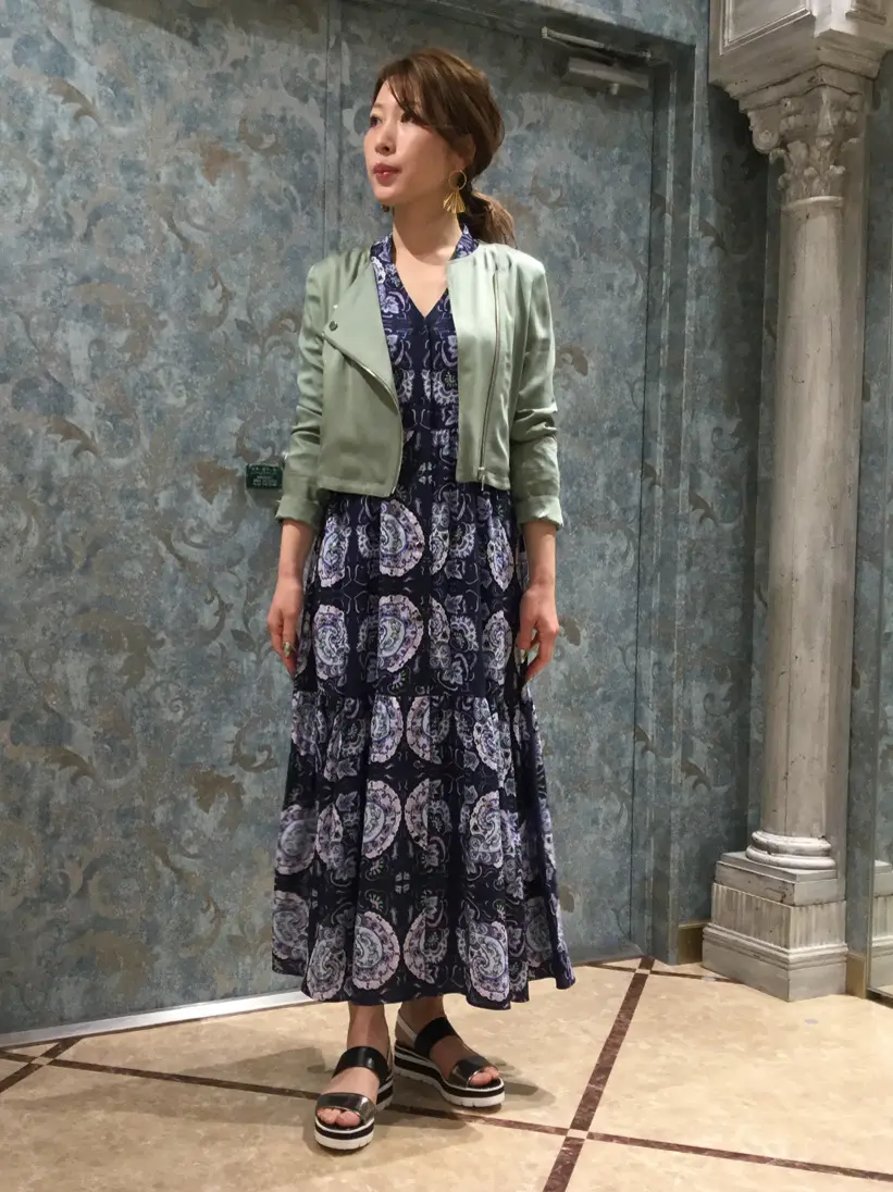 GRACE CONTINENTAL The Banquet 泉　智子 コーディネート画像