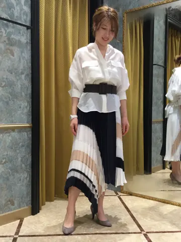 GRACE CONTINENTAL The Banquet 泉　智子 コーディネート画像