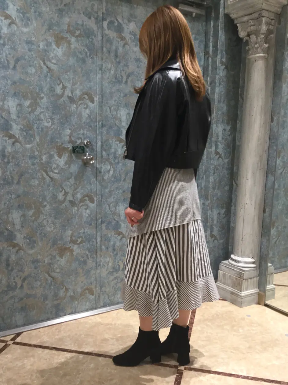 GRACE CONTINENTAL The Banquet 泉　智子 コーディネート画像