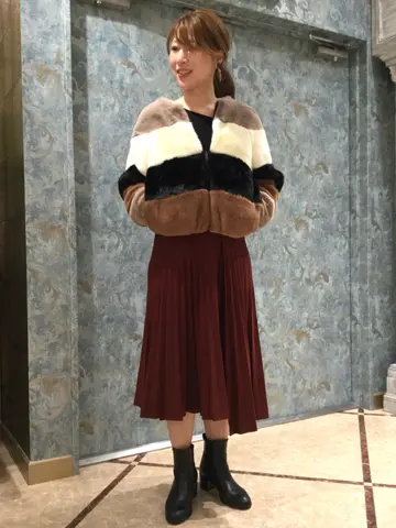 GRACE CONTINENTAL The Banquet 泉　智子 コーディネート画像