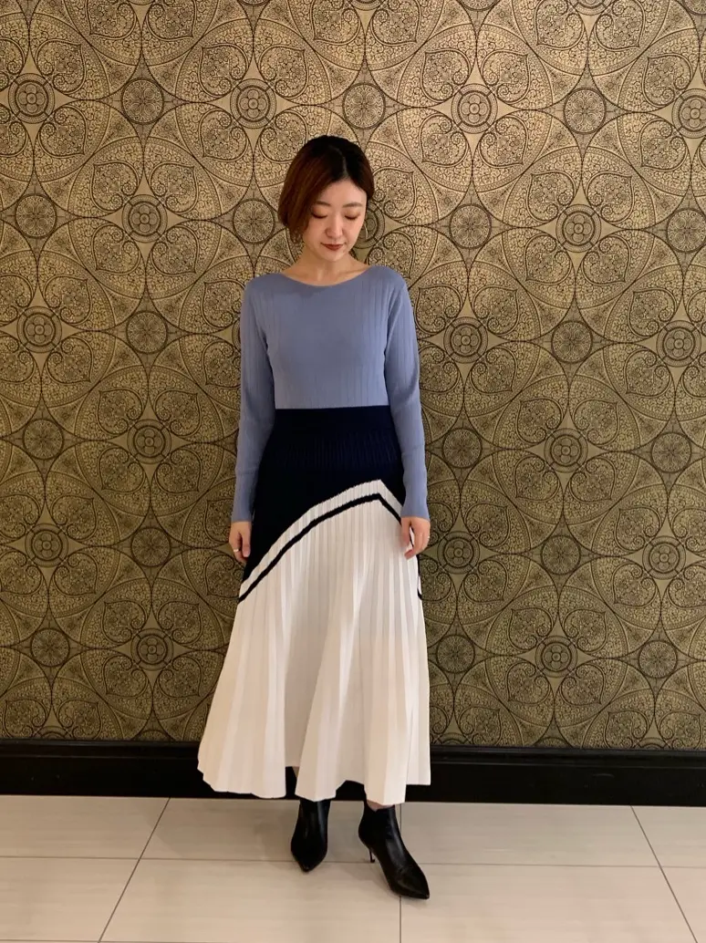 GRACE CONTINENTAL The Banquet Arichi コーディネート画像