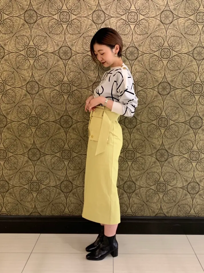 GRACE CONTINENTAL The Banquet Arichi コーディネート画像