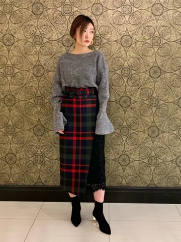 GRACE CONTINENTAL The Banquet Arichi コーディネート画像