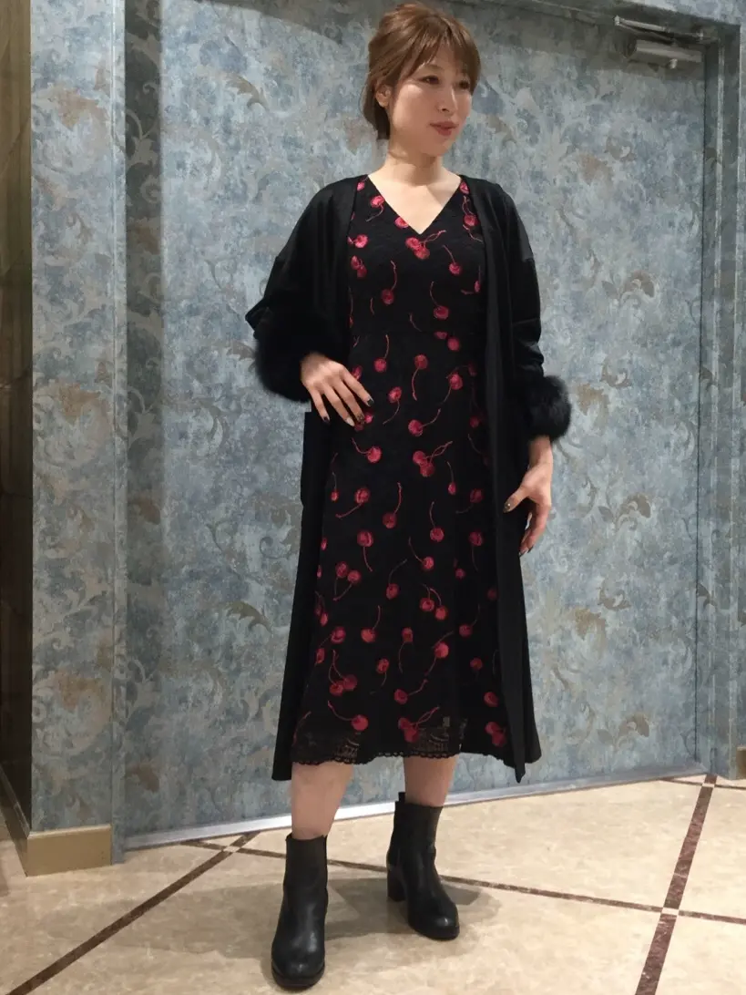 GRACE CONTINENTAL The Banquet 泉　智子 コーディネート画像