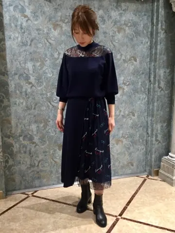 GRACE CONTINENTAL The Banquet 泉　智子 コーディネート画像