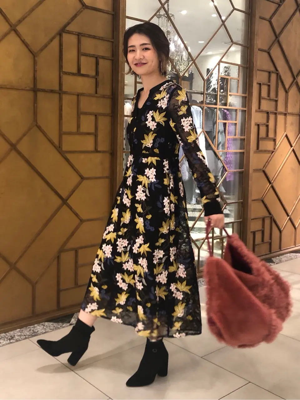 GRACE CONTINENTAL The Banquet HOSHINO コーディネート画像