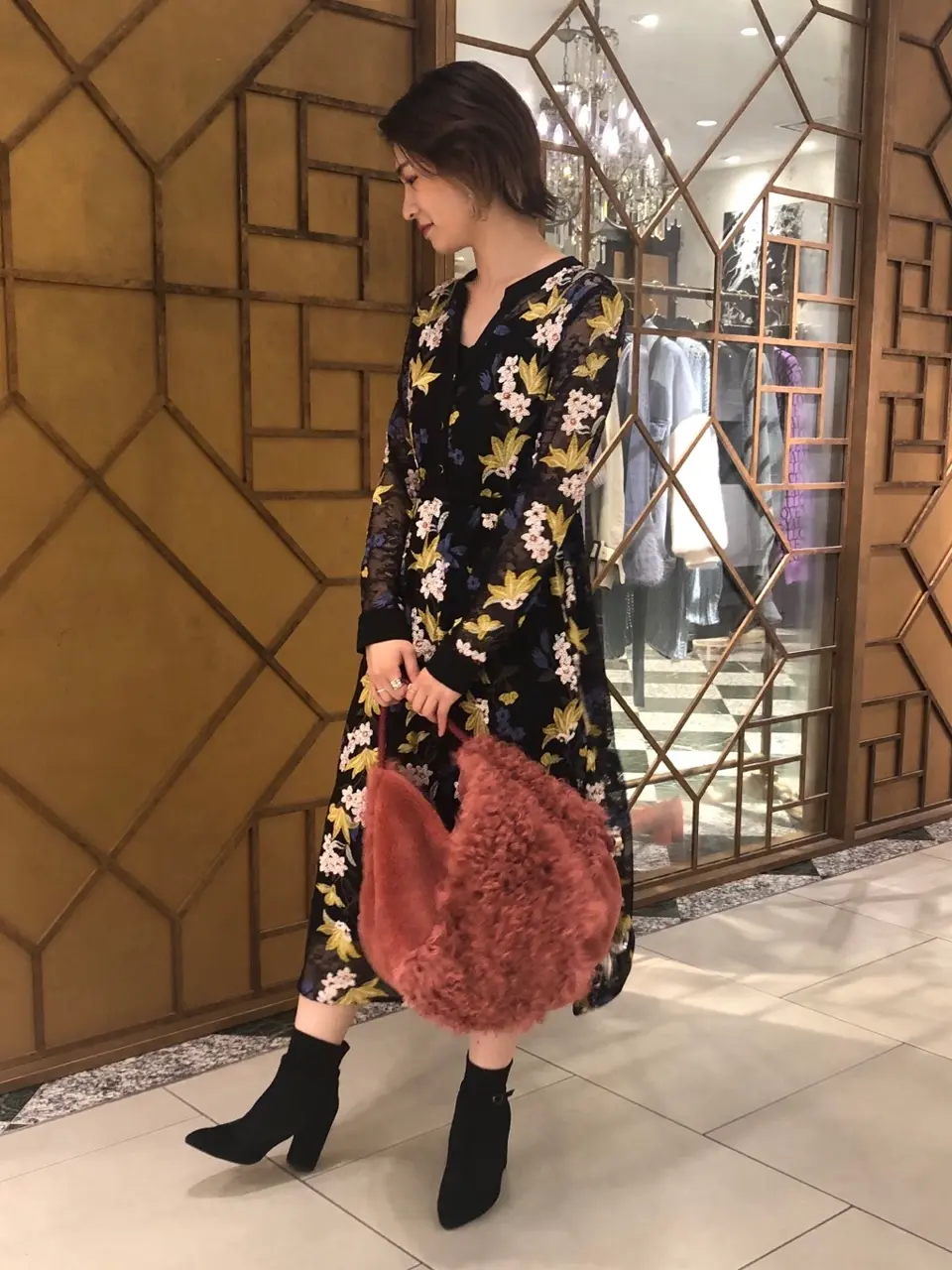 GRACE CONTINENTAL The Banquet HOSHINO コーディネート画像