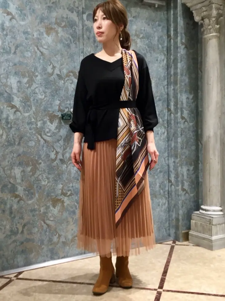 GRACE CONTINENTAL The Banquet 泉　智子 コーディネート画像