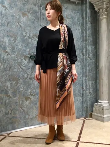 GRACE CONTINENTAL The Banquet 泉　智子 コーディネート画像