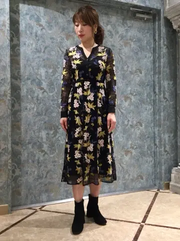 GRACE CONTINENTAL The Banquet 泉　智子 コーディネート画像