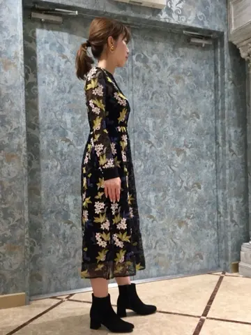 GRACE CONTINENTAL The Banquet 泉　智子 コーディネート画像