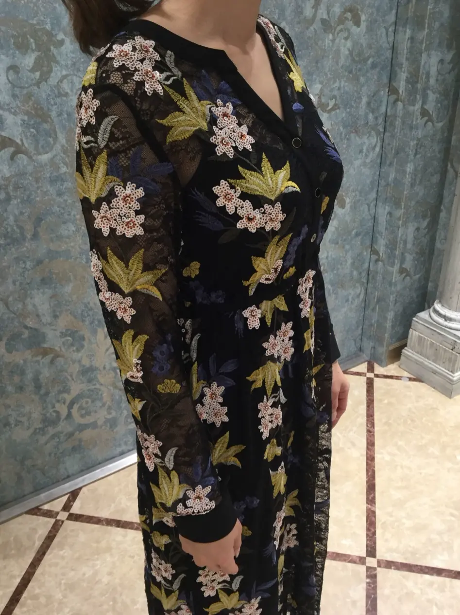 GRACE CONTINENTAL The Banquet 泉　智子 コーディネート画像