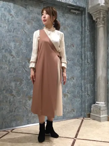 GRACE CONTINENTAL The Banquet 泉　智子 コーディネート画像