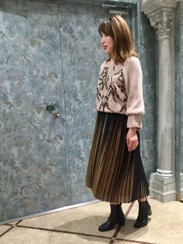 GRACE CONTINENTAL The Banquet 泉　智子 コーディネート画像