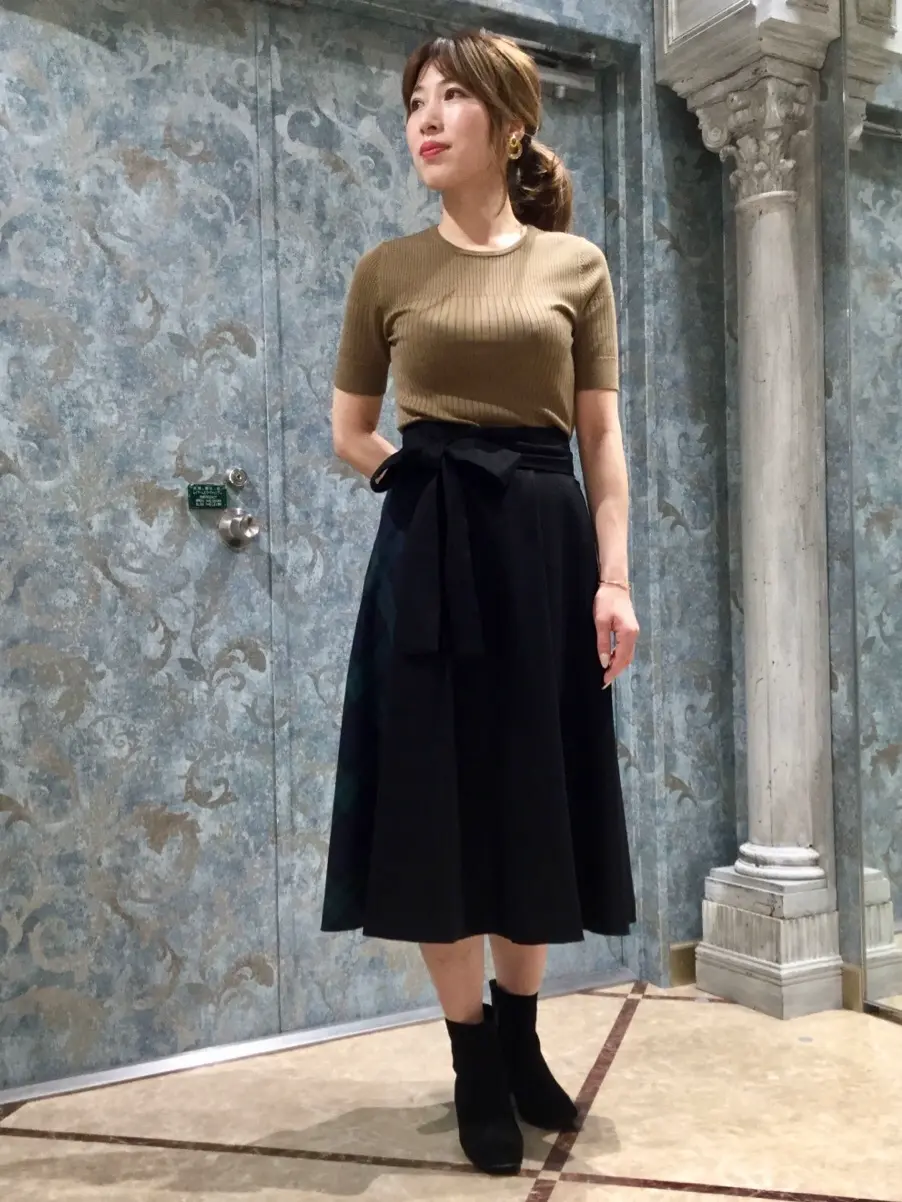 GRACE CONTINENTAL The Banquet 泉　智子 コーディネート画像