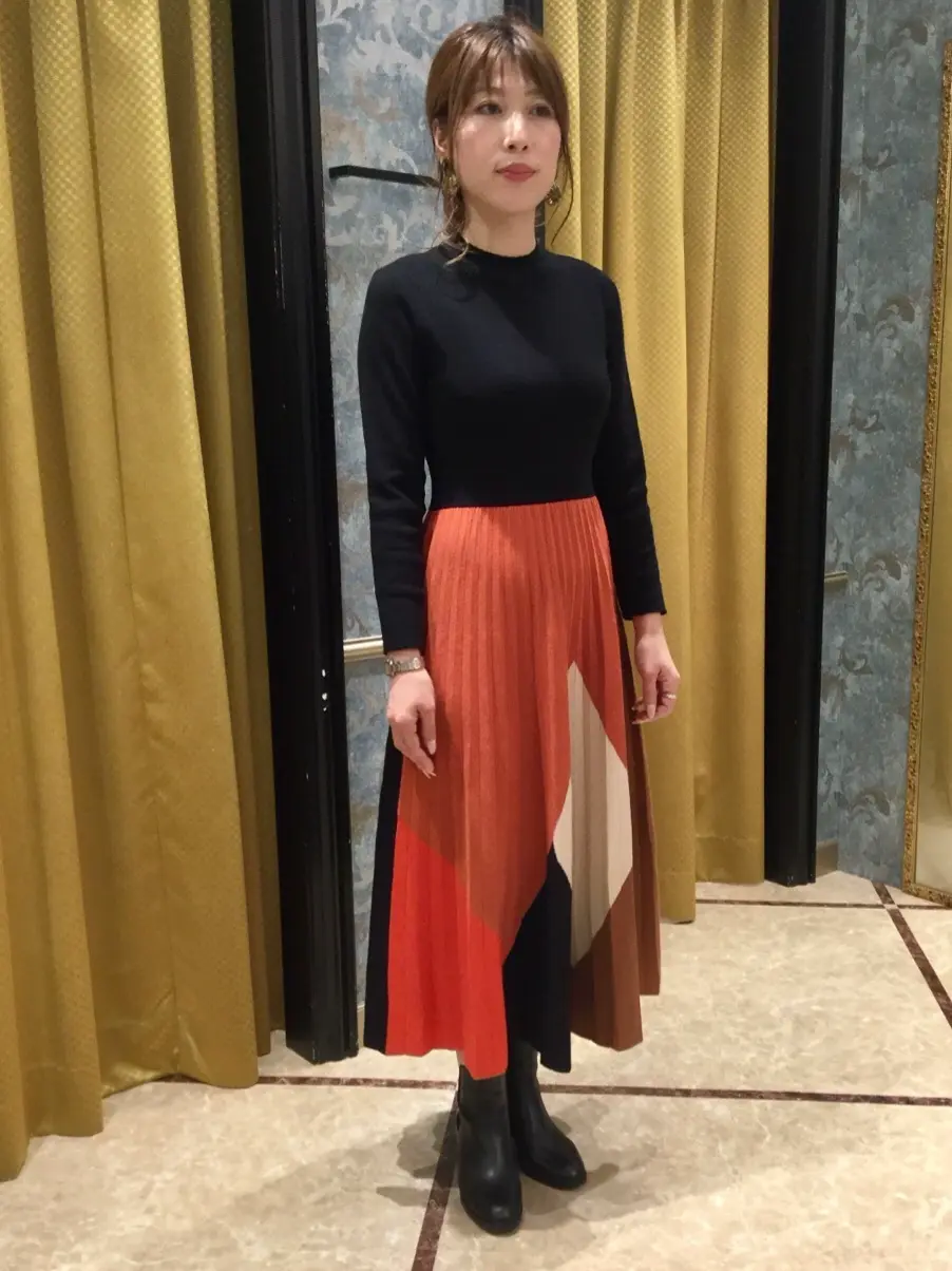 GRACE CONTINENTAL The Banquet 泉　智子 コーディネート画像