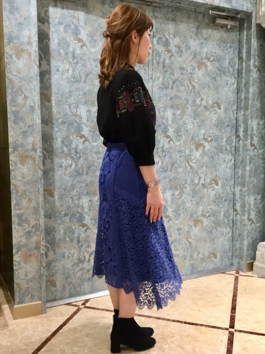 GRACE CONTINENTAL The Banquet 泉　智子 コーディネート画像