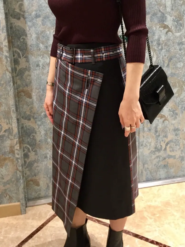 GRACE CONTINENTAL The Banquet 泉　智子 コーディネート画像