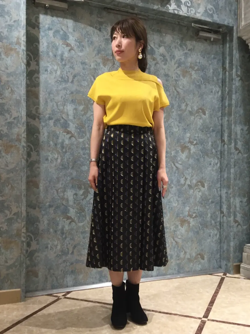 GRACE CONTINENTAL The Banquet 泉　智子 コーディネート画像