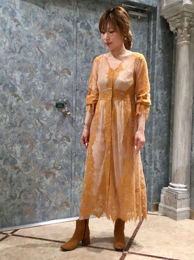 GRACE CONTINENTAL The Banquet 泉　智子 コーディネート画像