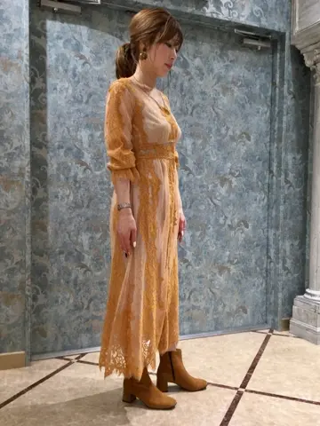 GRACE CONTINENTAL The Banquet 泉　智子 コーディネート画像