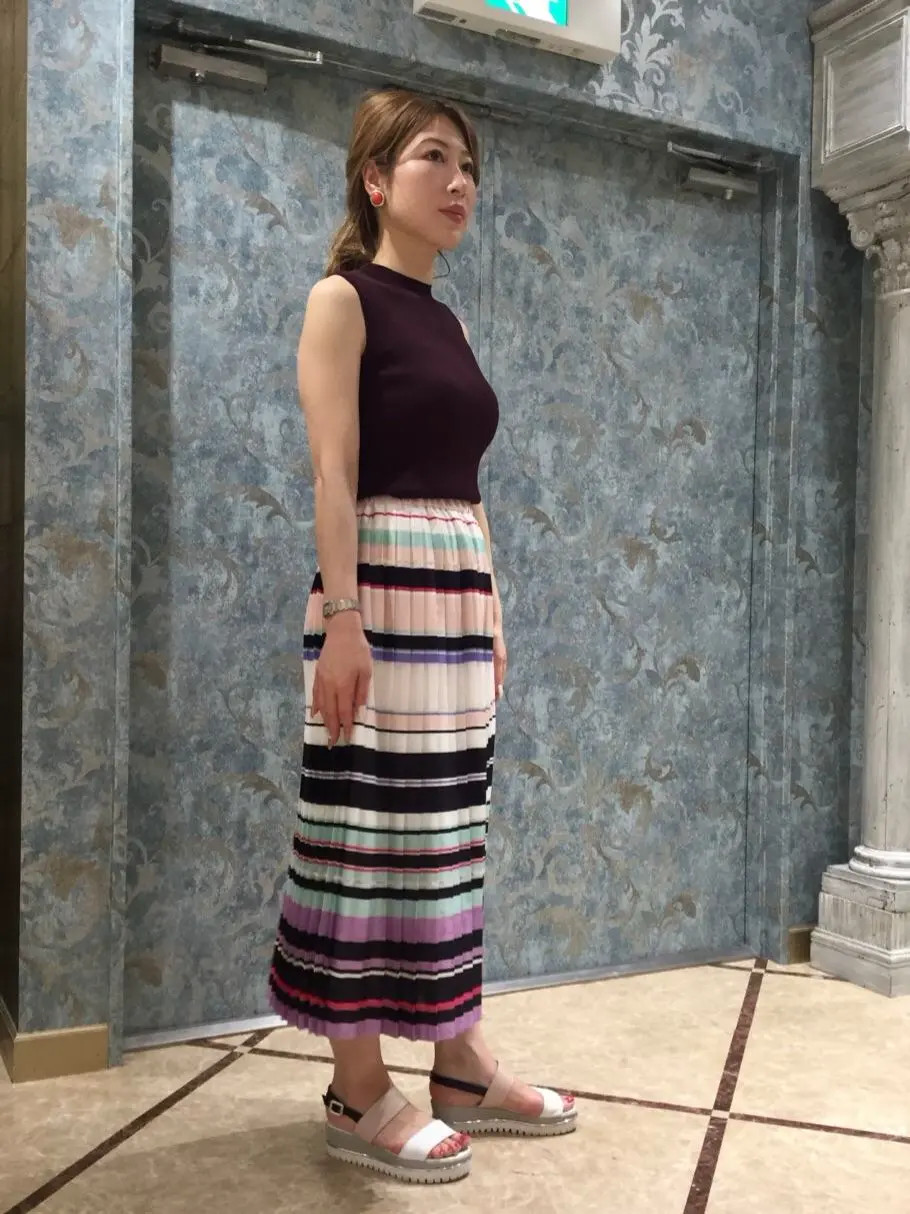 GRACE CONTINENTAL The Banquet 泉　智子 コーディネート画像