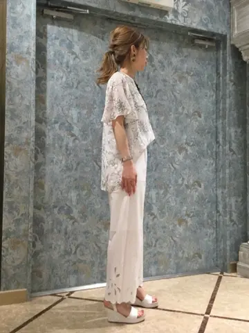 GRACE CONTINENTAL The Banquet 泉　智子 コーディネート画像