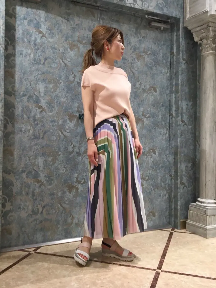 GRACE CONTINENTAL The Banquet 泉　智子 コーディネート画像