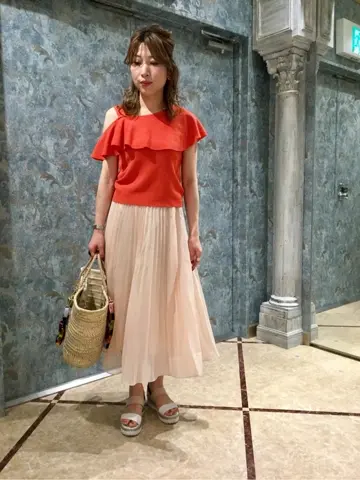 GRACE CONTINENTAL The Banquet 泉　智子 コーディネート画像