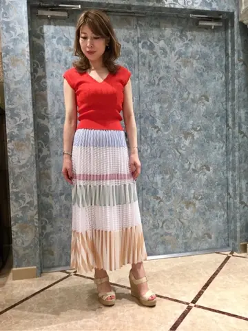 GRACE CONTINENTAL The Banquet 泉　智子 コーディネート画像