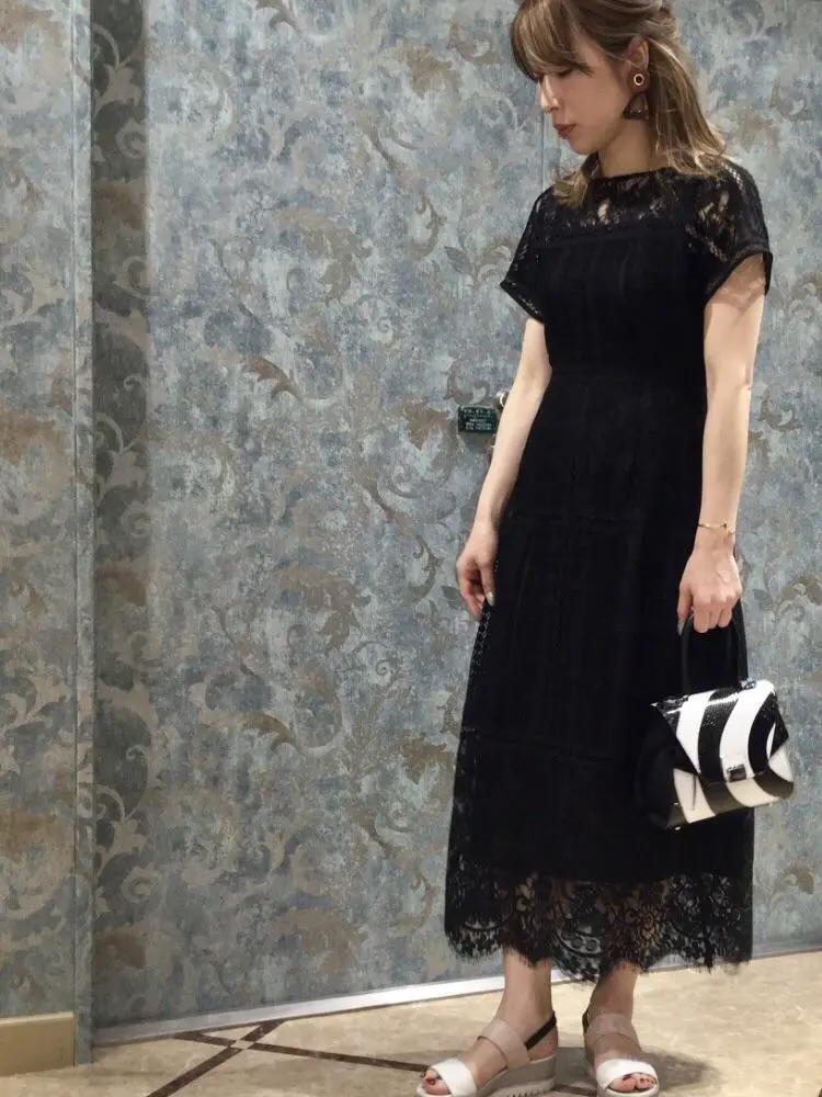 GRACE CONTINENTAL The Banquet 泉　智子 コーディネート画像