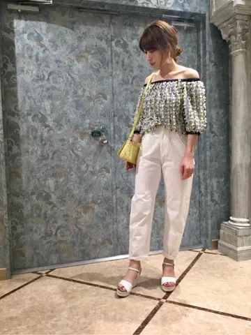 GRACE CONTINENTAL The Banquet 泉　智子 コーディネート画像