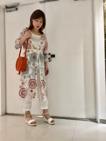 GRACE CONTINENTAL The Banquet 泉　智子 コーディネート画像