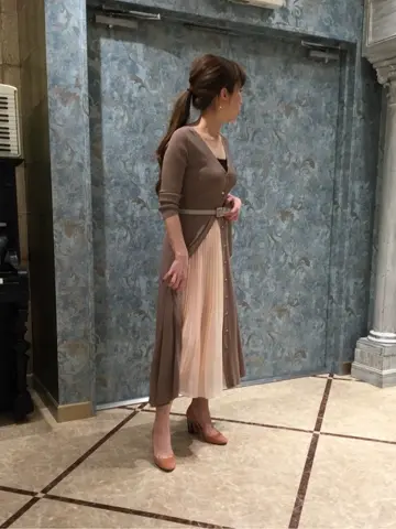 GRACE CONTINENTAL The Banquet 泉　智子 コーディネート画像