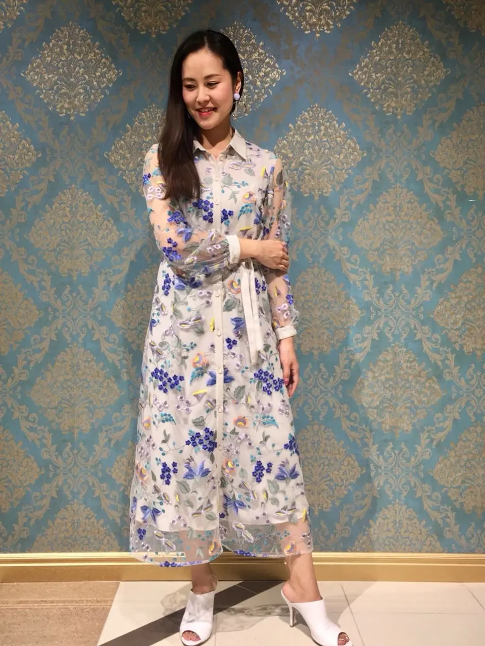 GRACE CONTINENTAL The Banquet 小笠原　春菜 コーディネート画像