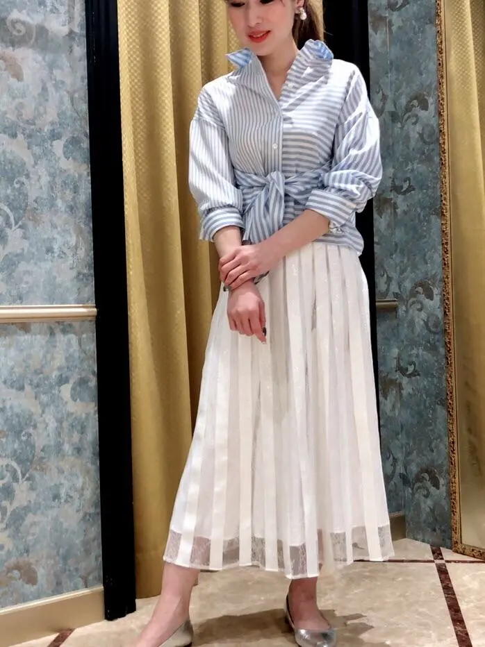 GRACE CONTINENTAL The Banquet 泉　智子 コーディネート画像