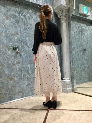 GRACE CONTINENTAL The Banquet 泉　智子 コーディネート画像