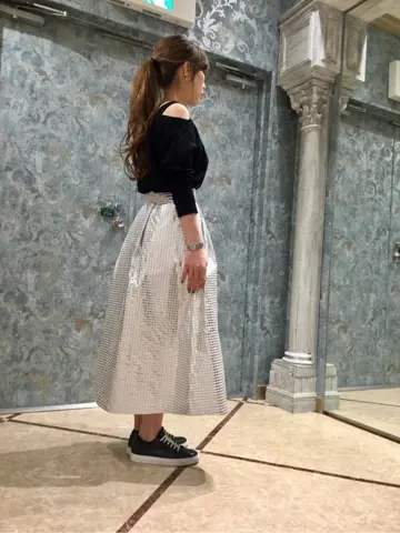 GRACE CONTINENTAL The Banquet 泉　智子 コーディネート画像