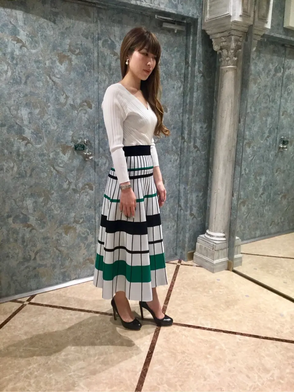 GRACE CONTINENTAL The Banquet 泉　智子 コーディネート画像