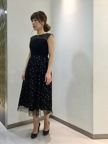 GRACE CONTINENTAL The Banquet 泉　智子 コーディネート画像