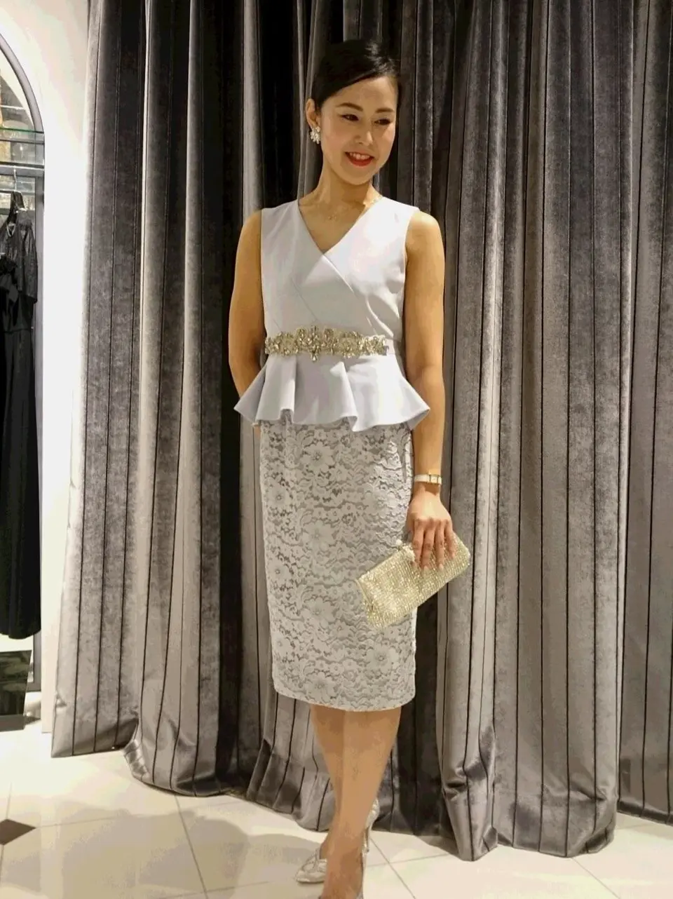 GRACE CONTINENTAL The Banquet 小笠原　春菜 コーディネート画像