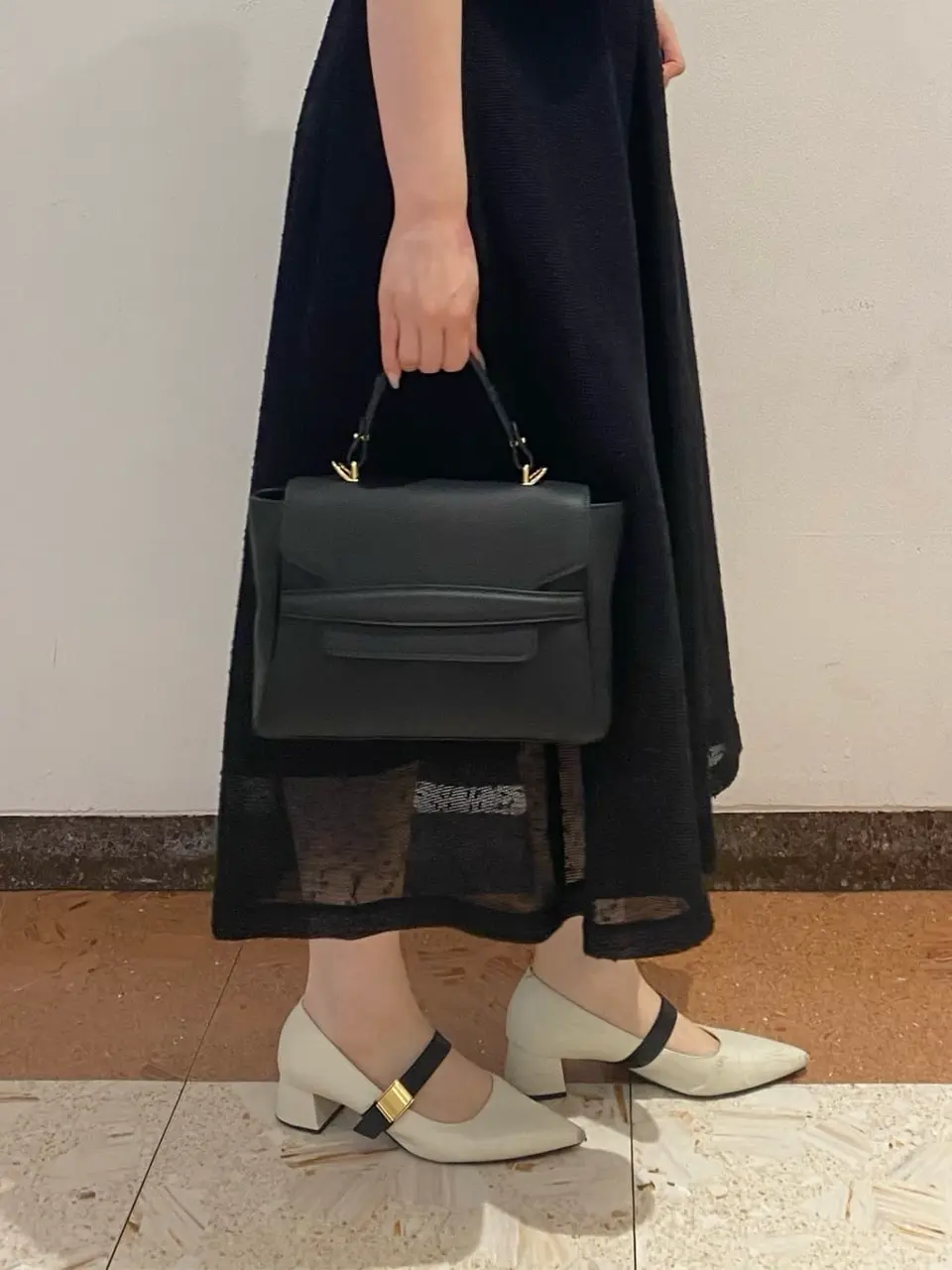 GRACE CONTINENTAL The Banquet mikiho コーディネート画像