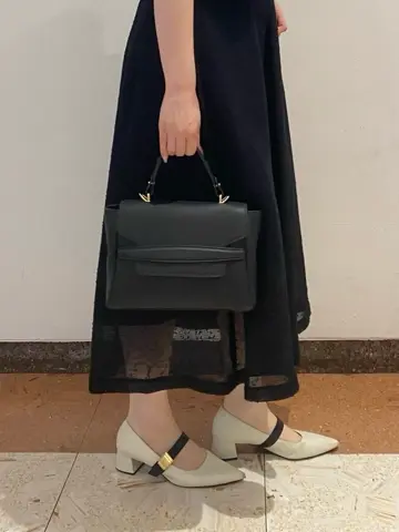 GRACE CONTINENTAL The Banquet mikiho コーディネート画像