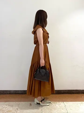 GRACE CONTINENTAL The Banquet mikiho コーディネート画像