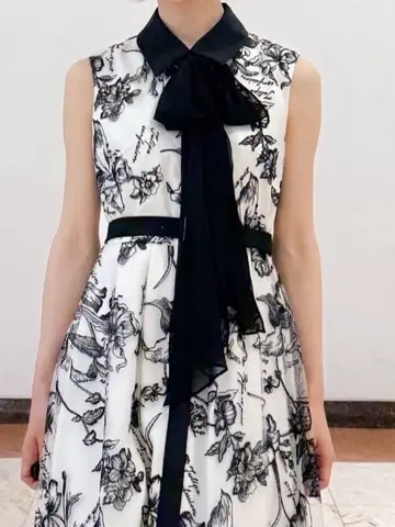 GRACE CONTINENTAL The Banquet yuri コーディネート画像